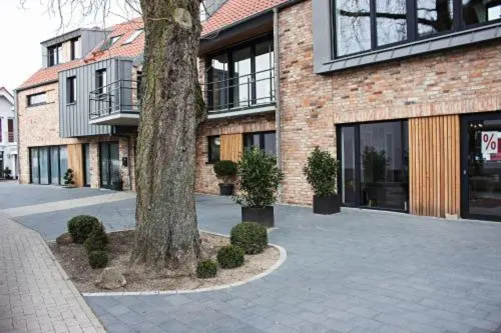 The Townhouse Apartment