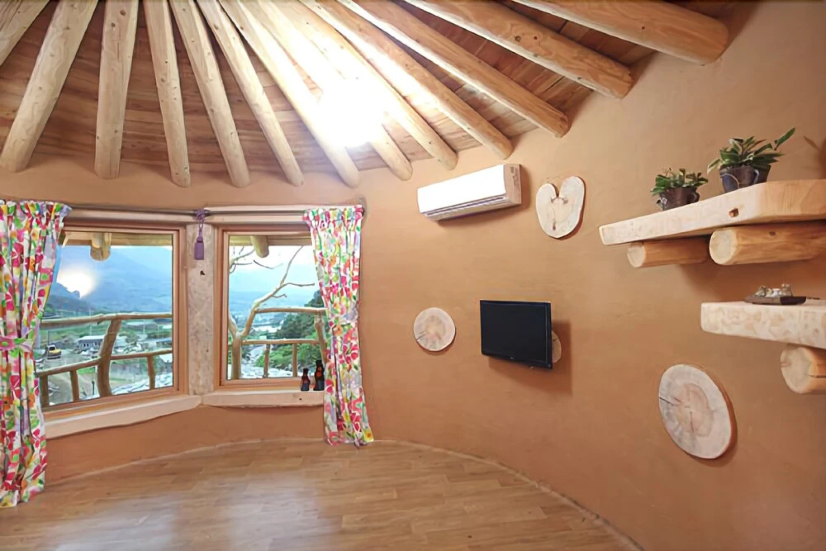 Hadong Clay House Landscape Pension