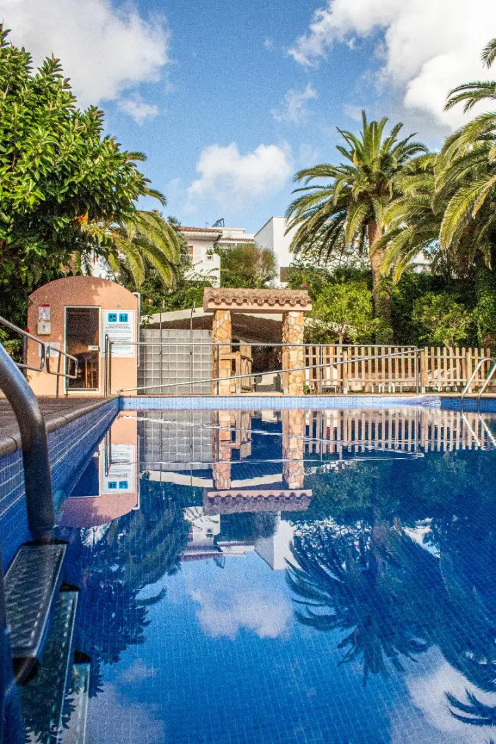 Apartamentos Royal Life