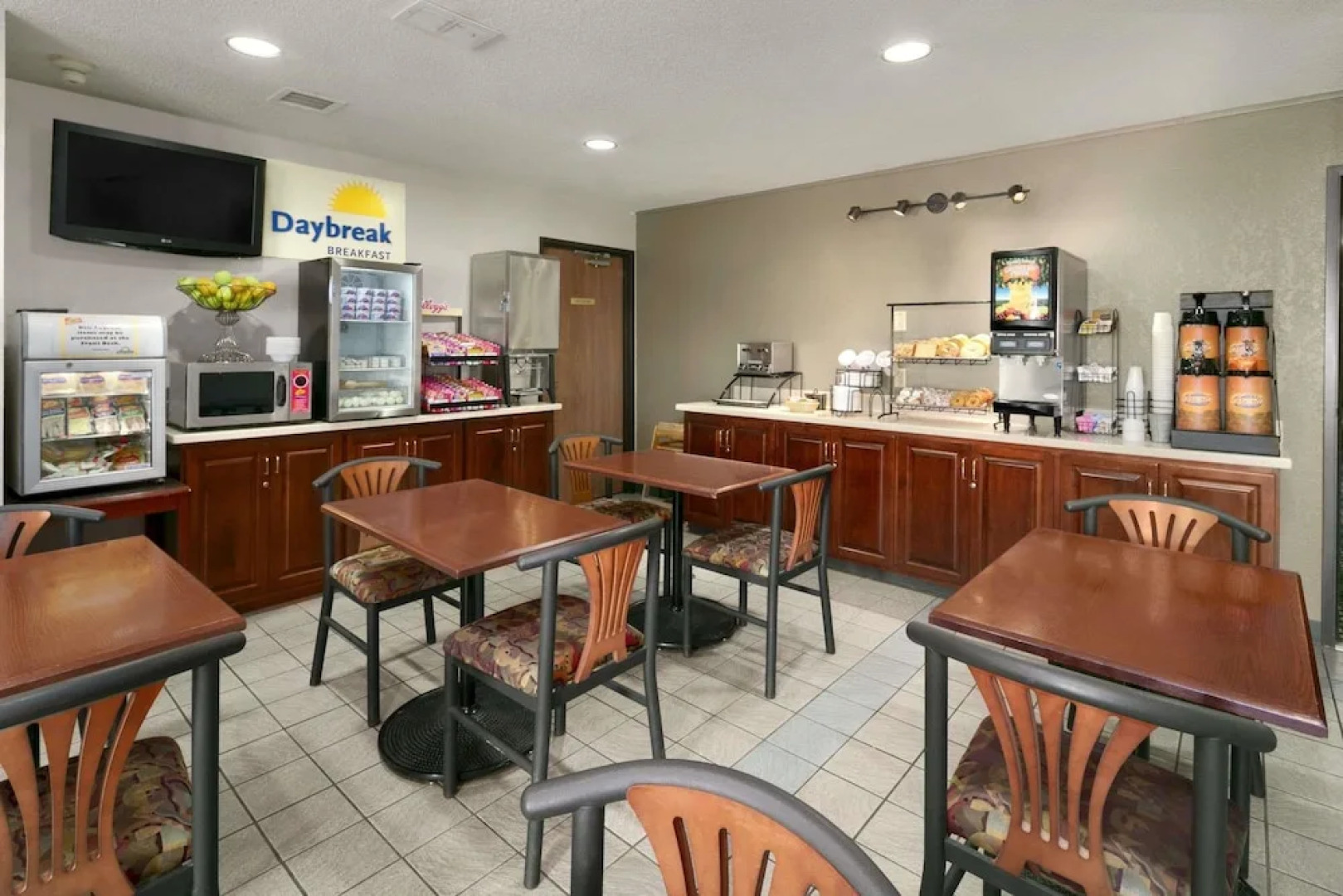 Days Inn By Wyndham Willmar