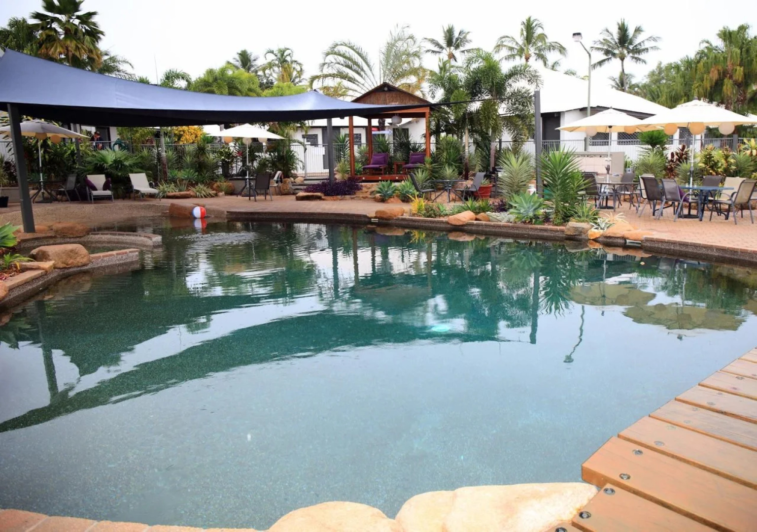 Island Leisure Resort