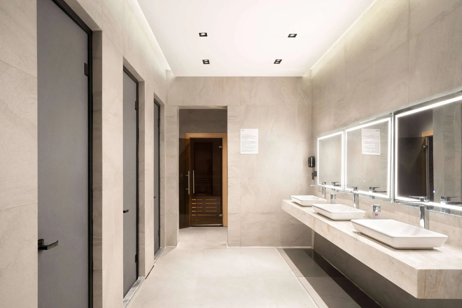 Ramada Hotel & Suites by Wyndham Erbil 32 Park