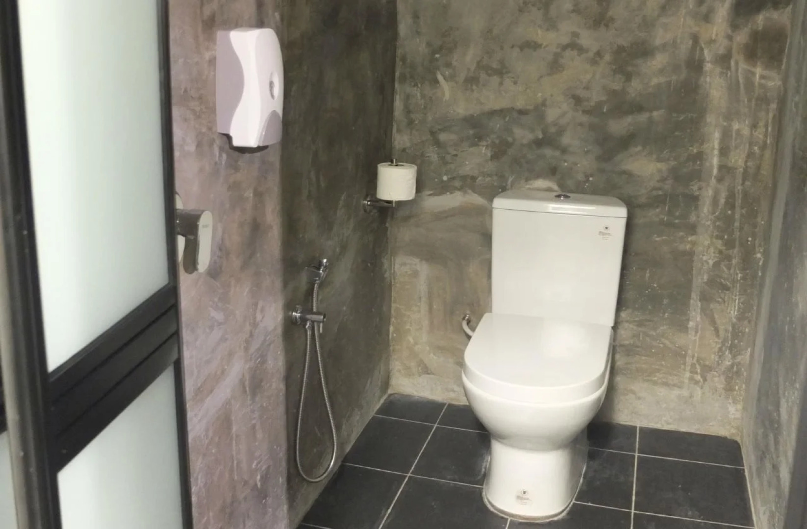 Suite 18 Boutique Hotel - Hostel