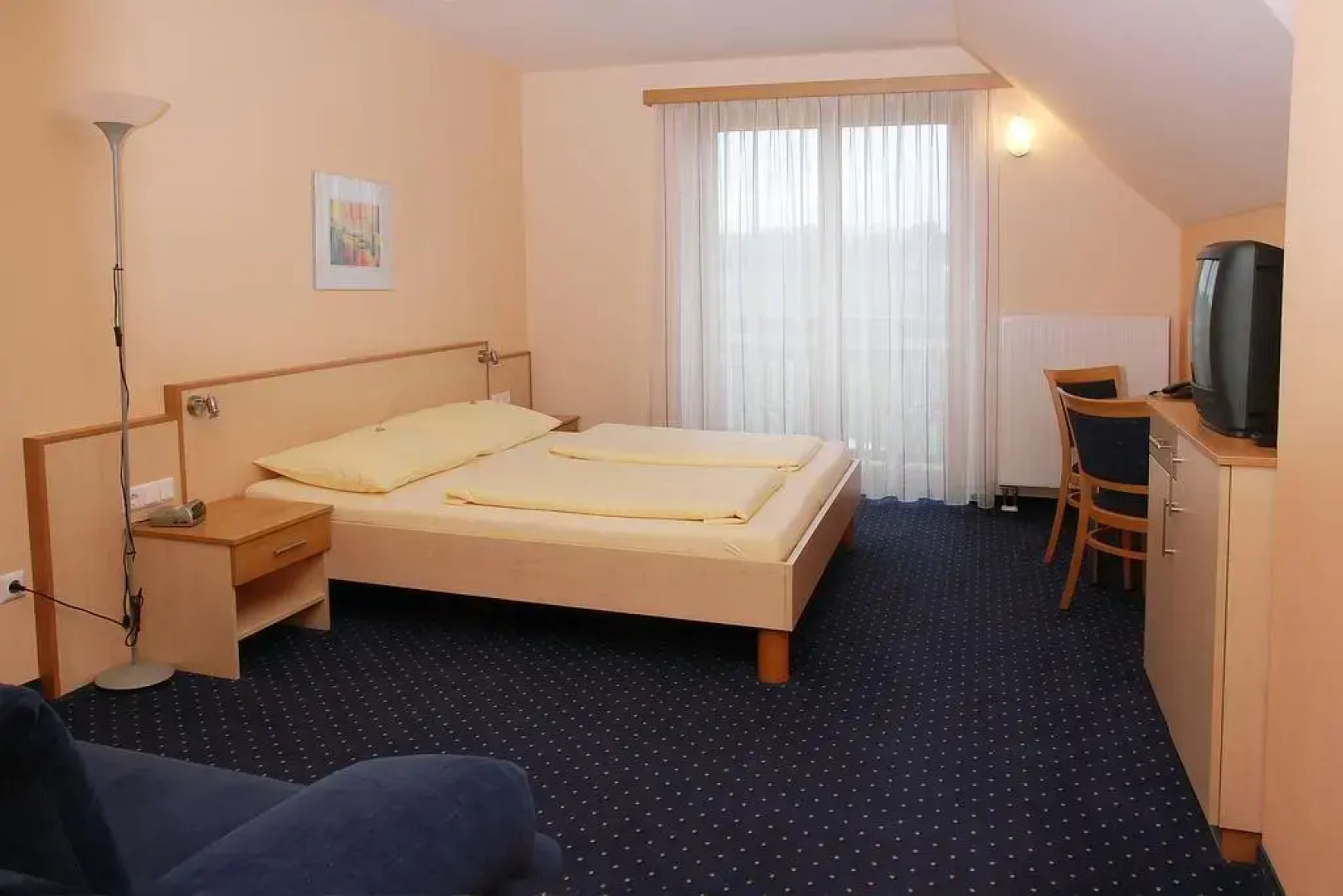 Golfblick - Zimmer & Apartments