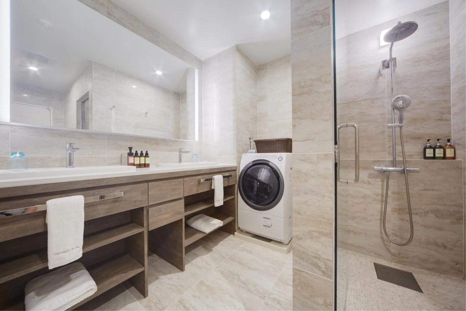 Royal View Hotel Churaumi