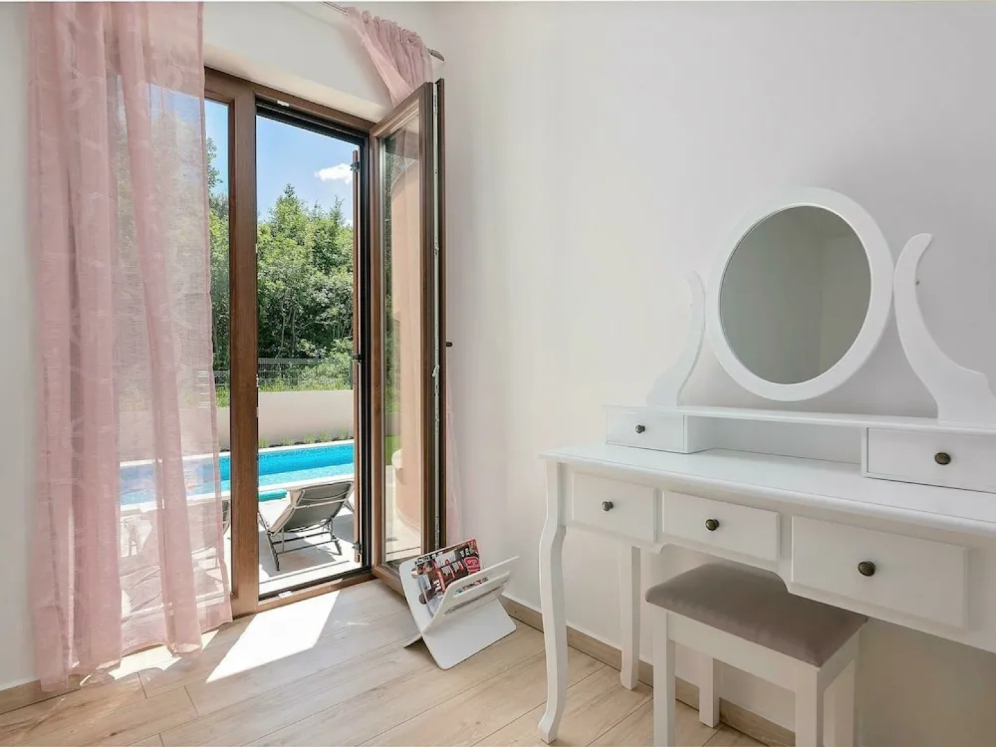 Spacious Villa With Private Pool in Labin