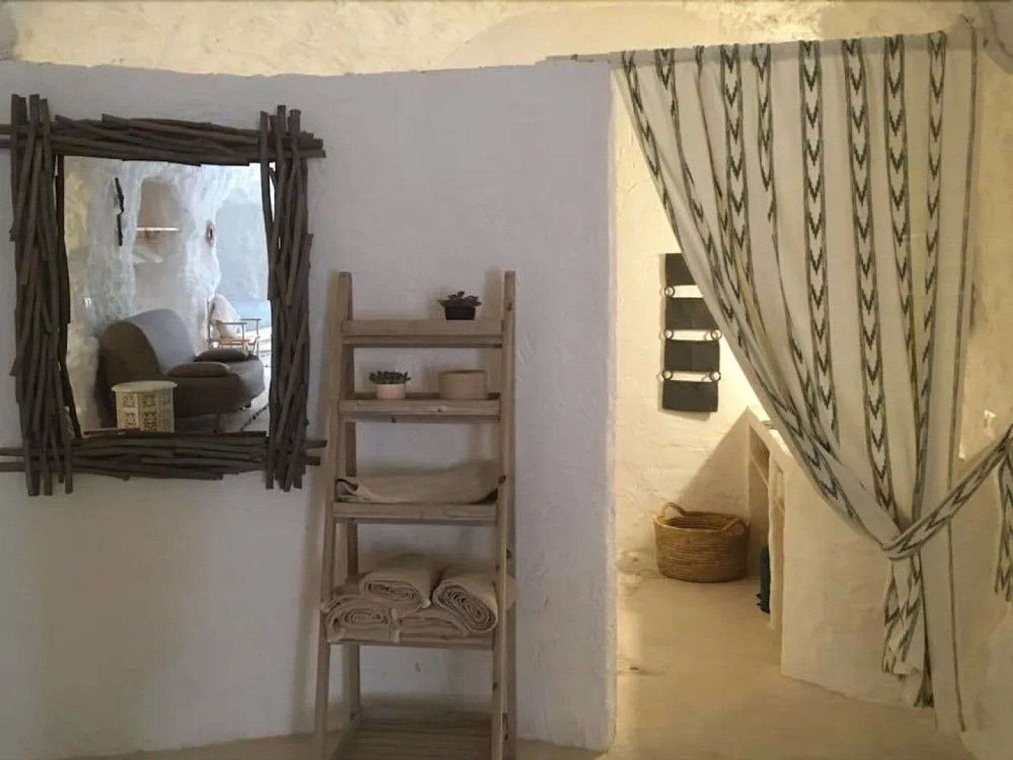 Casa Rural Cuevas De La Luz