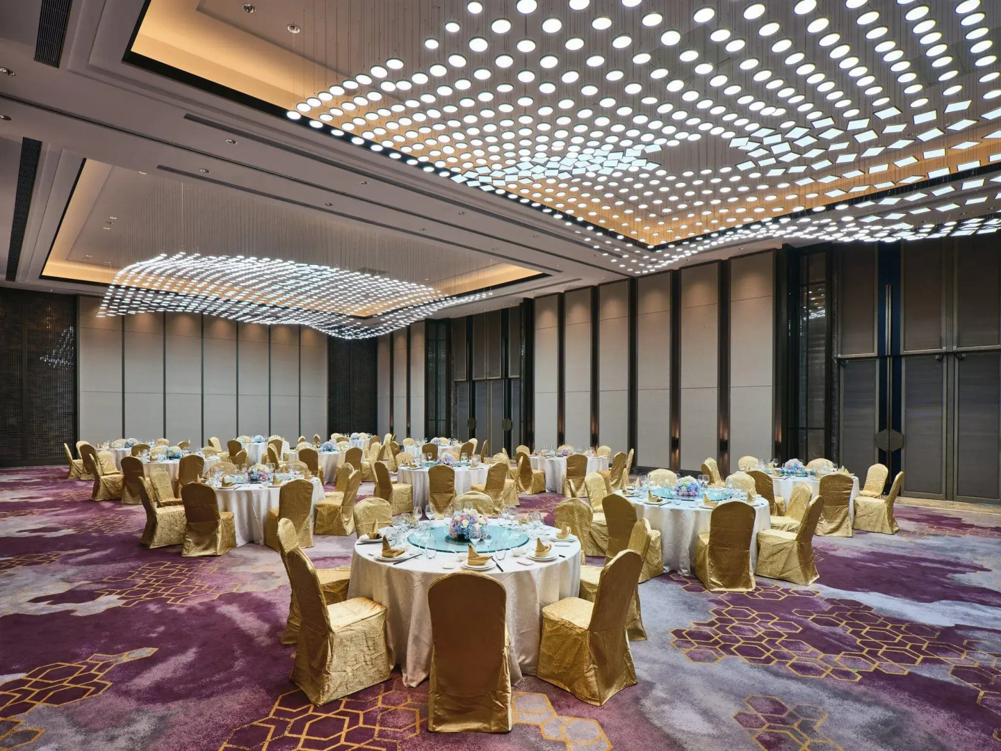 Crowne Plaza Wuxi Lake View