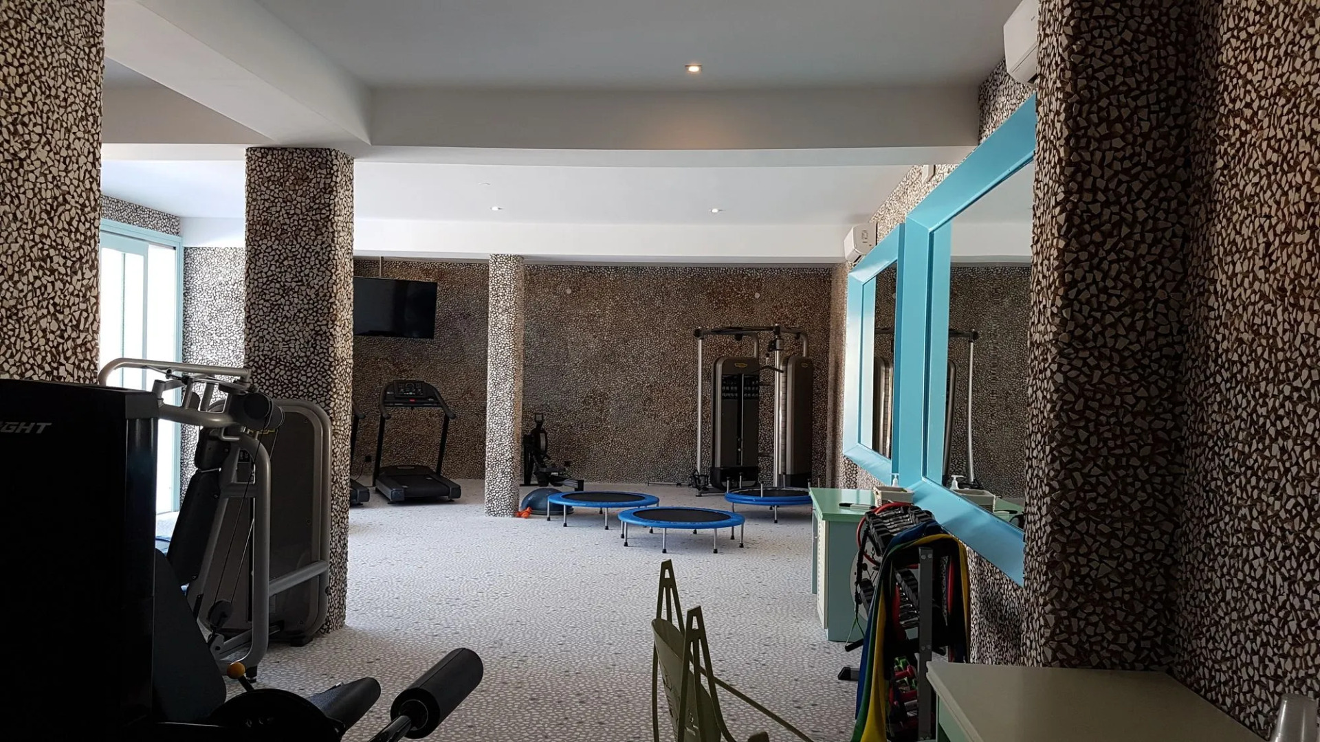 Agalia Luxury Suites