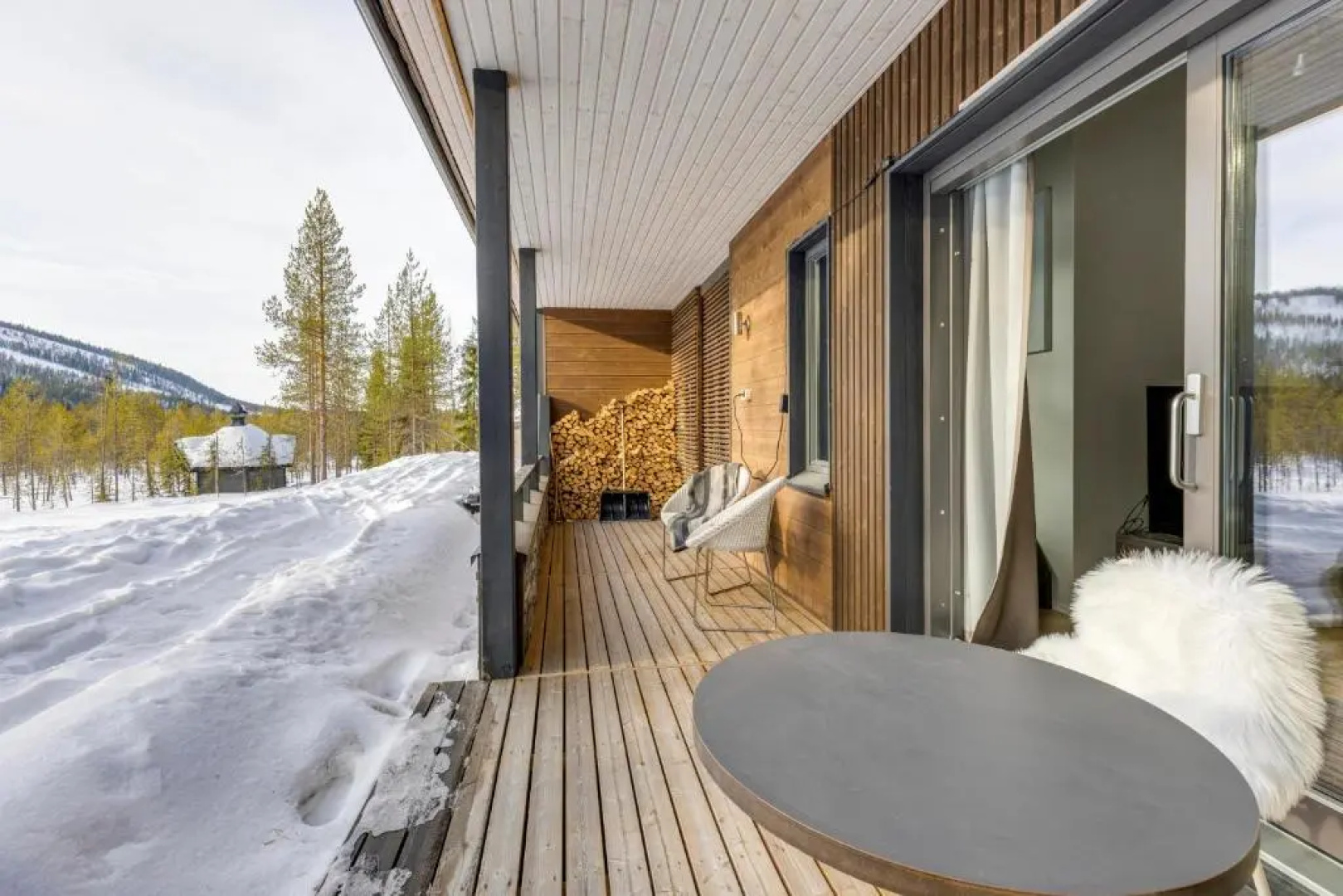 Suomu Chalet - two bedroom and loft for 8
