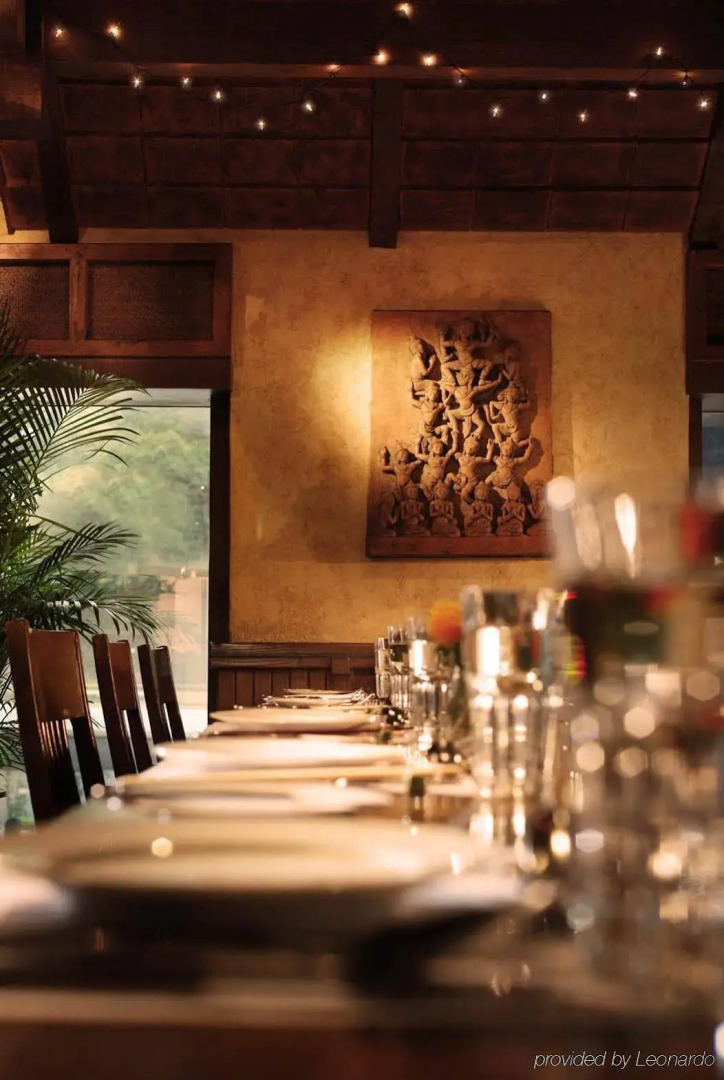 Prince, Marco Polo Hotel