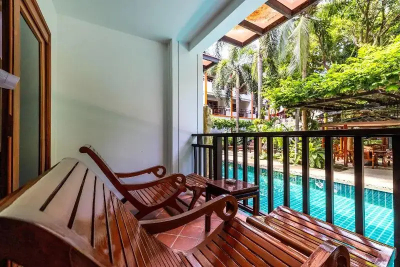 Phuket Meet Holiday Hotel