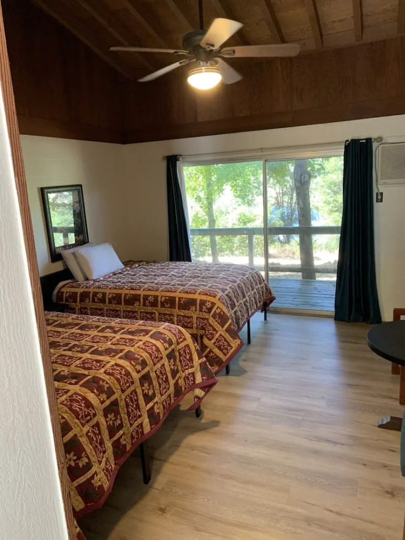 Alta Sierra Village Inn