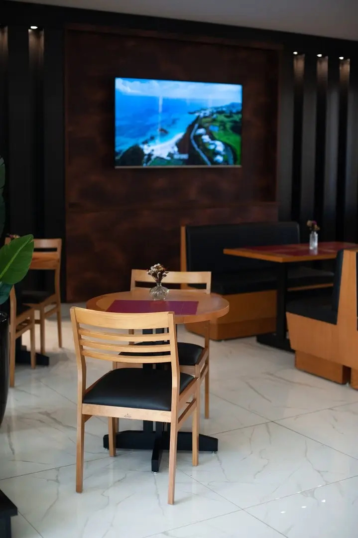 Bristol Infinity Hotel