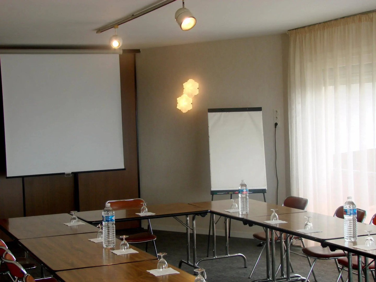 Hôtel authentic by balladins – Rodez / Le Ségala