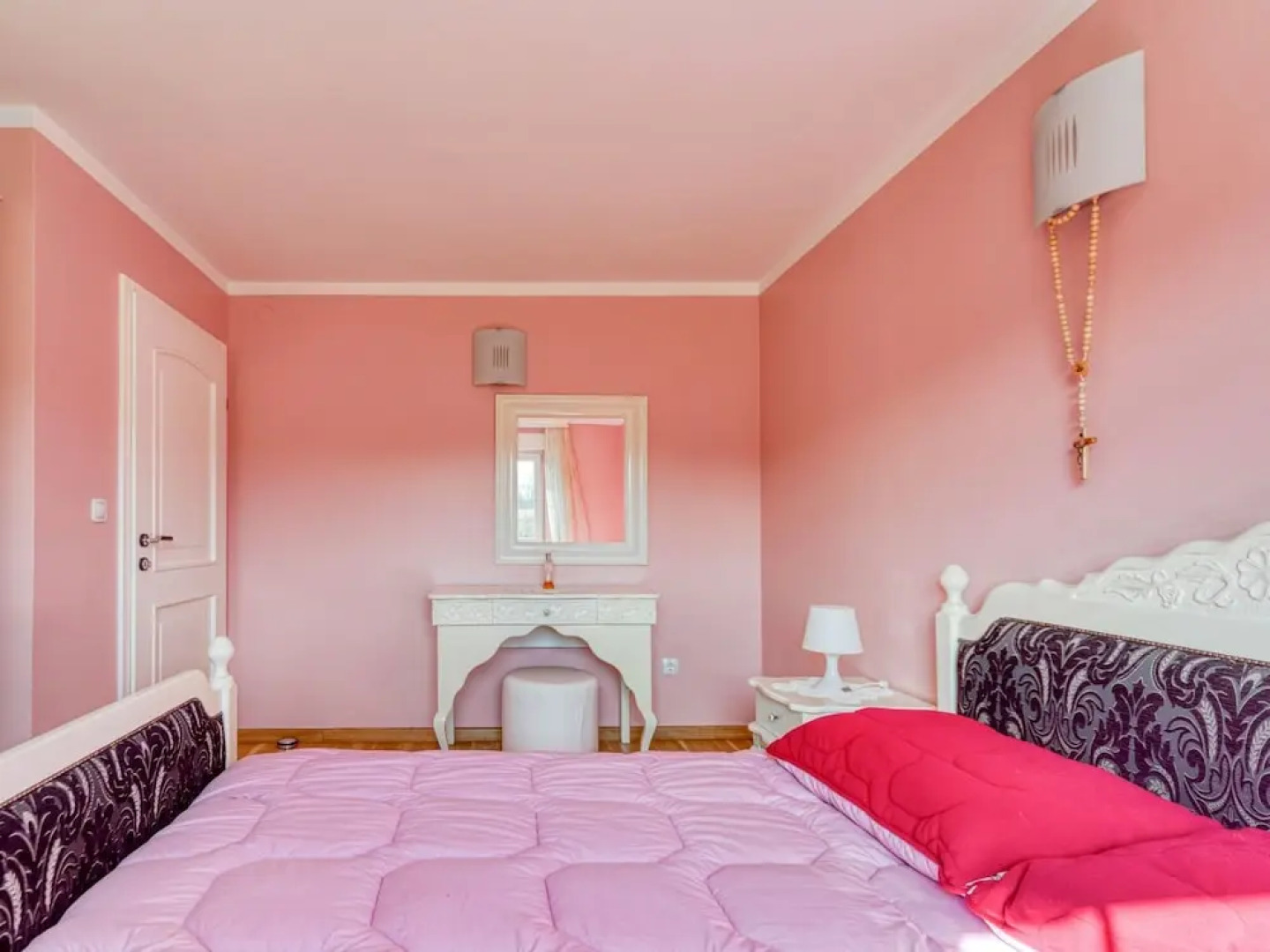 Serene Holiday Home in Zagreb With Jacuzzi