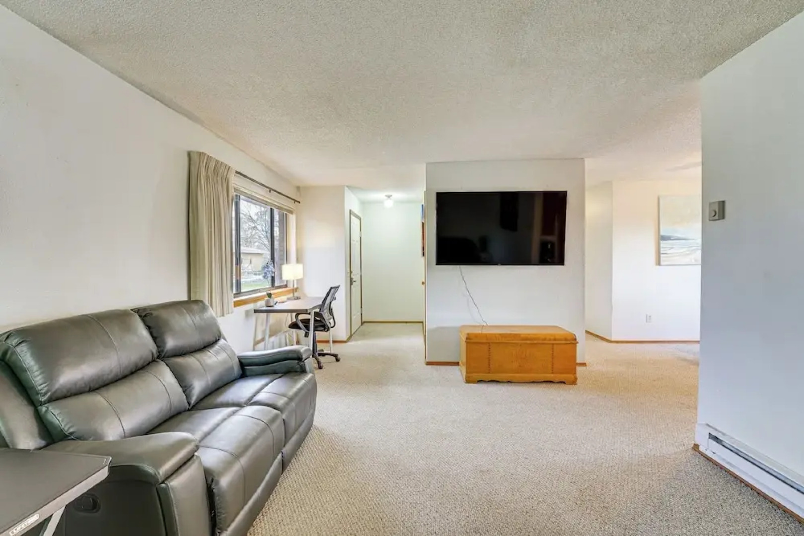 Downtown Delta Condo ~ 34 Mi to Black Canyon!