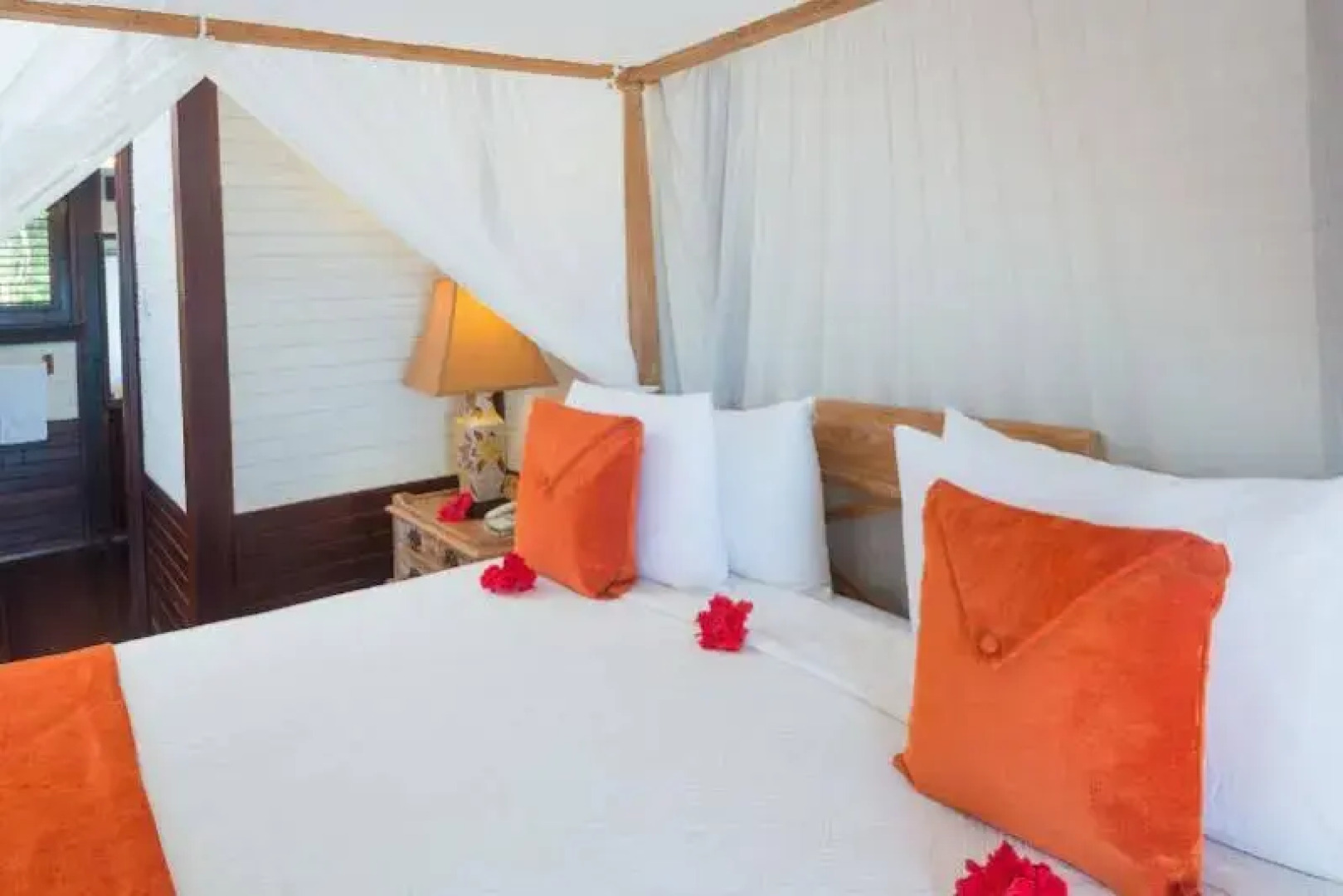 Tamarind Beach Hotel & Yacht Club