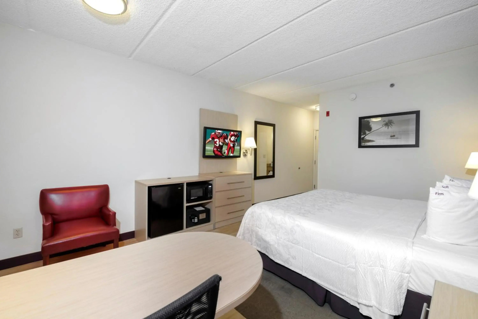 Red Roof Inn PLUS+ Gainesville