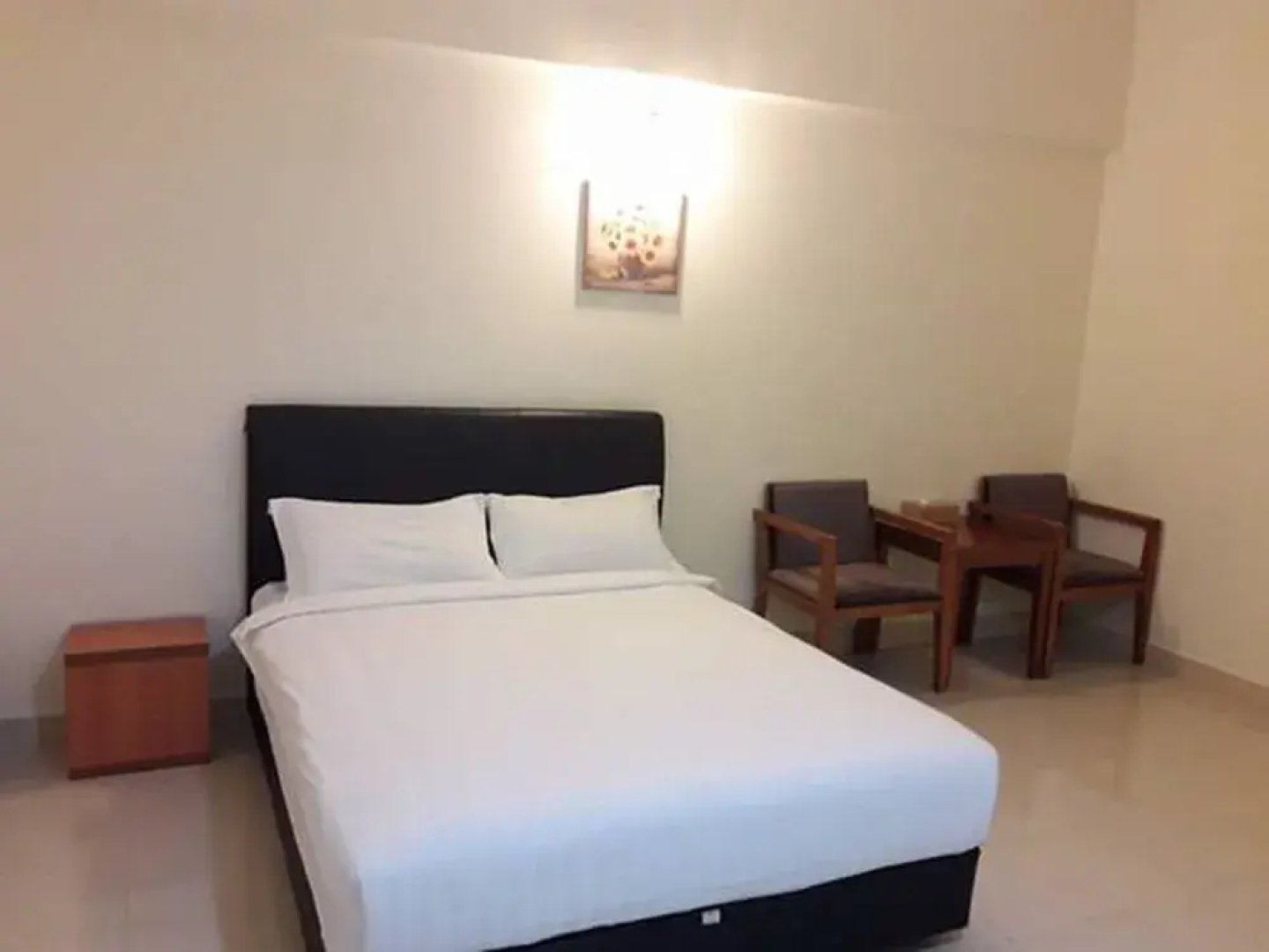 Hotel 126