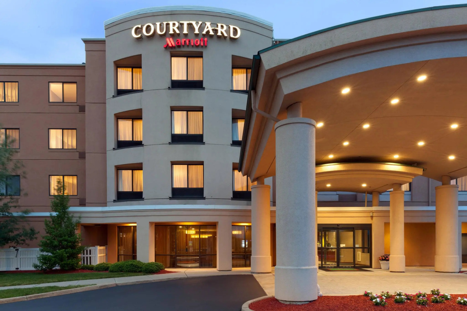 Courtyard By Marriott Farmington