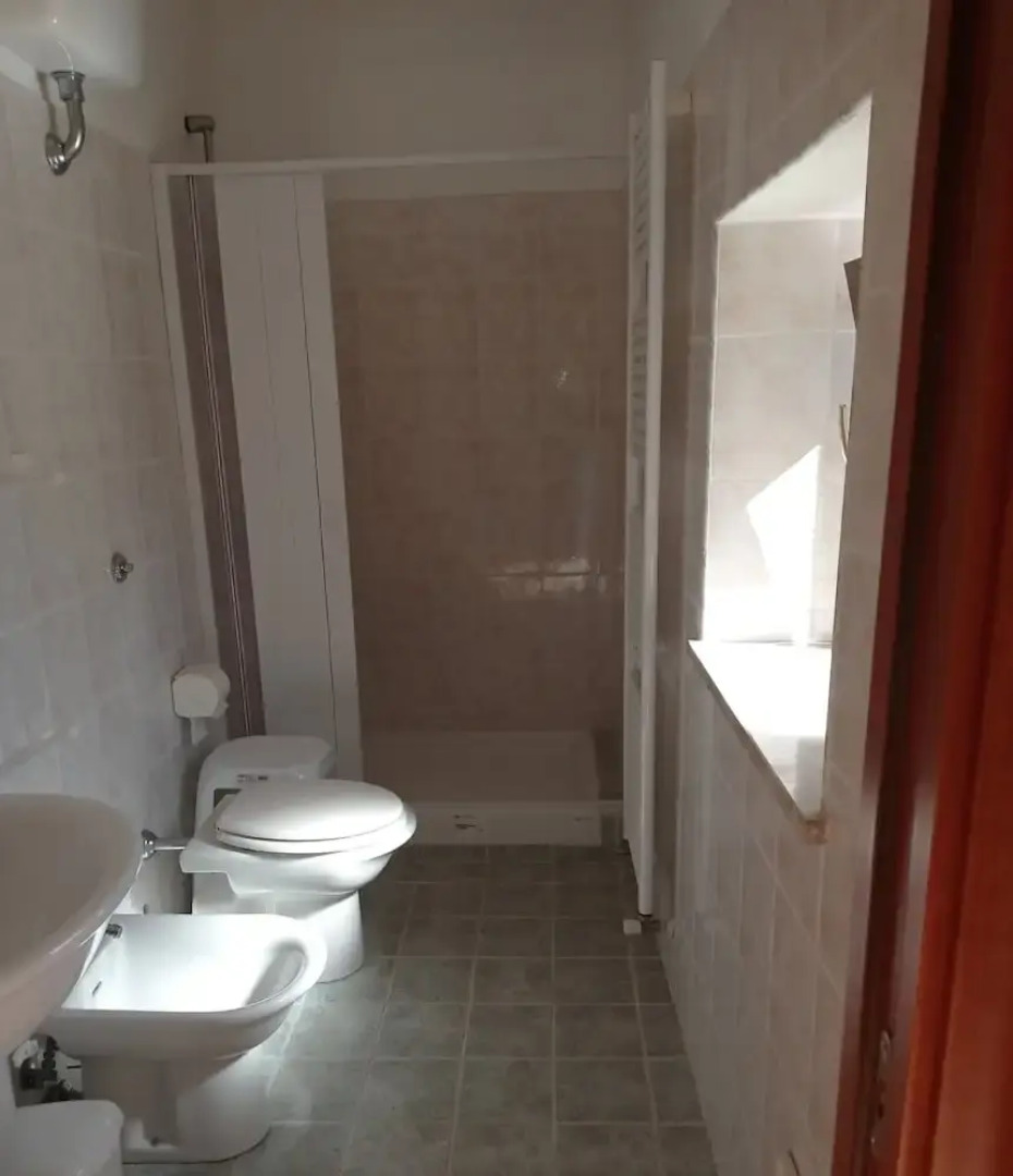 Captivating 1-bed Apartment in Gallinaro