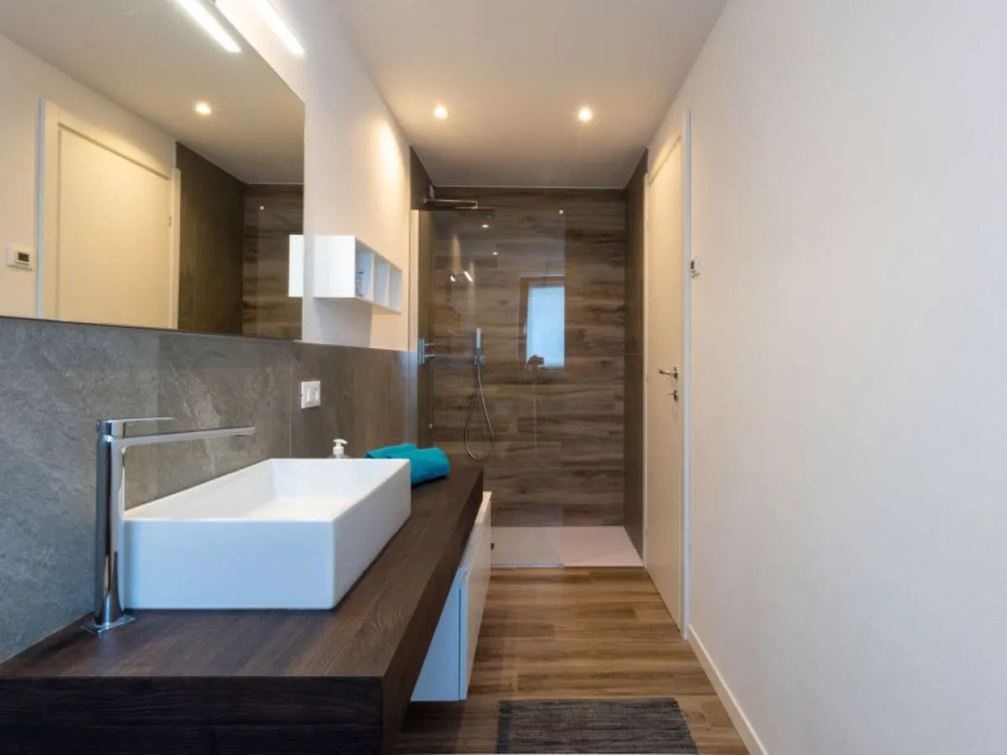 Brezza Di Lago (Lmz330)