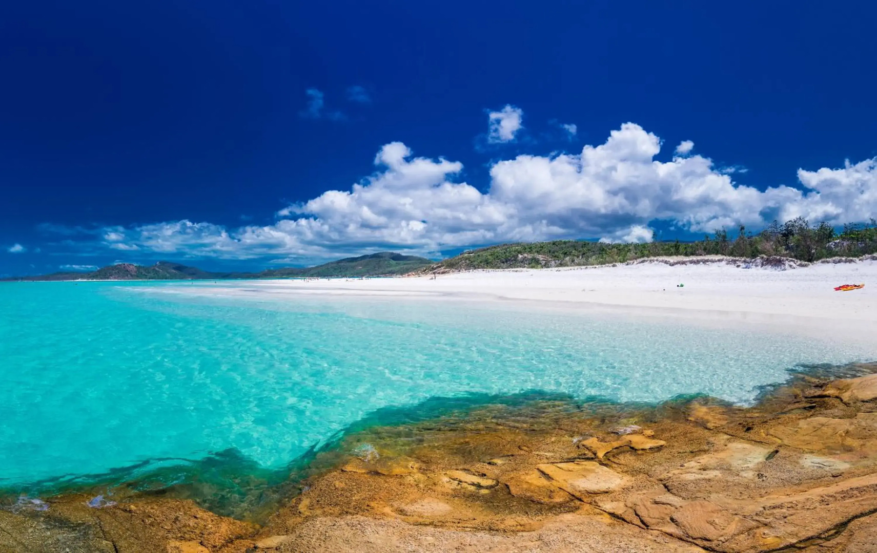 Montipora Unit 3 - In the heart of Airlie, wi-fi and Netflix