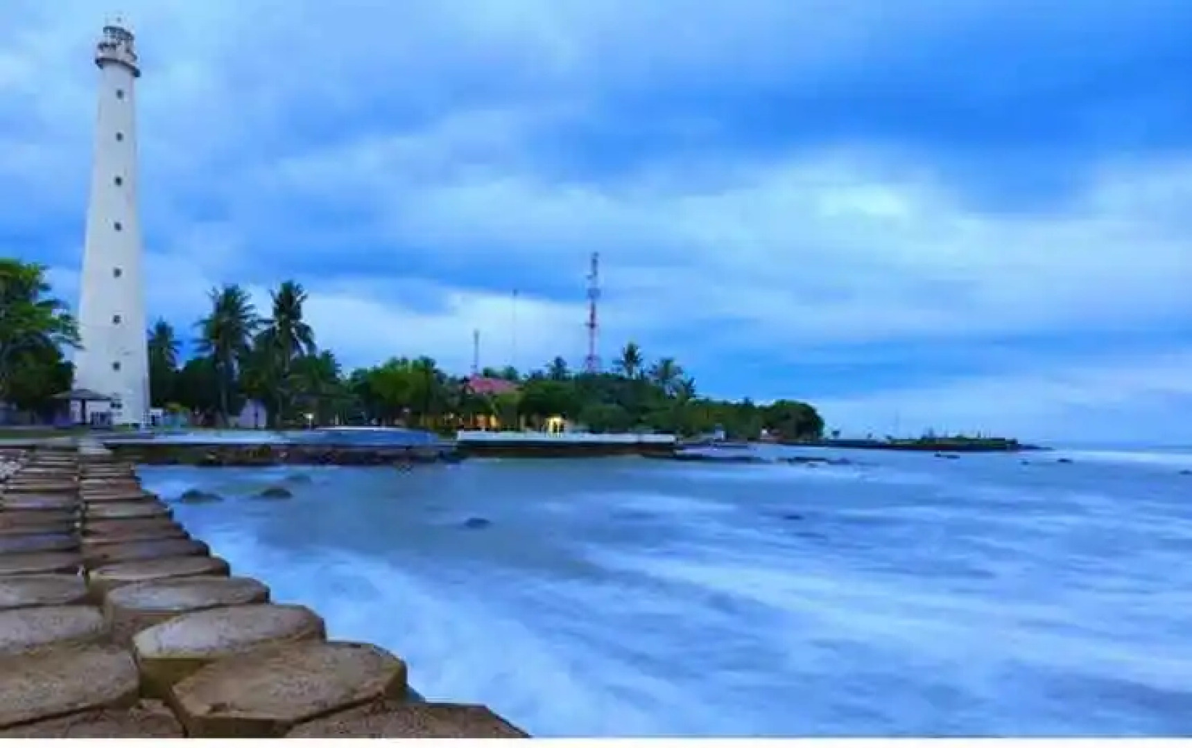 Aston Anyer Beach Hotel