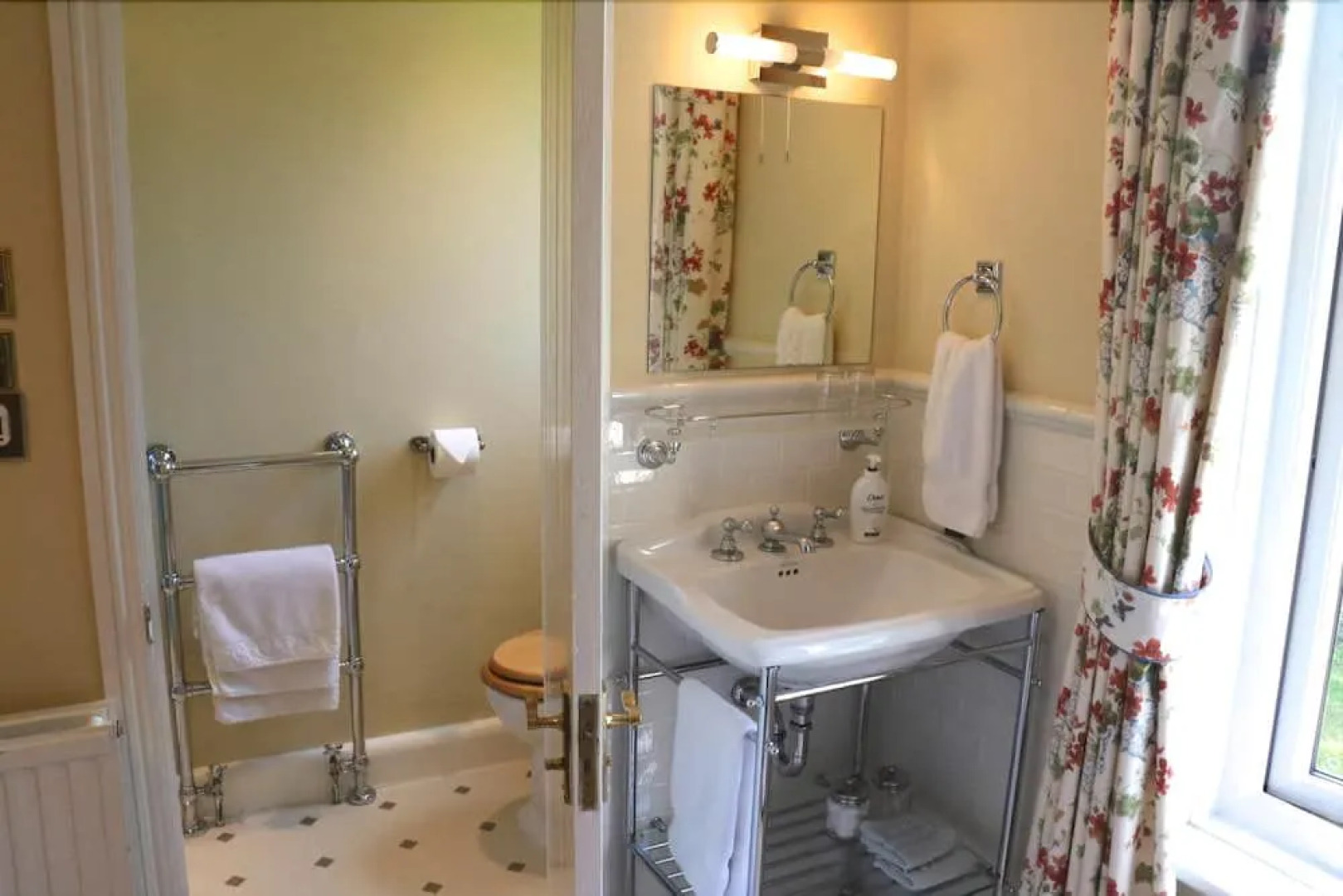 Stoneborough House B&B