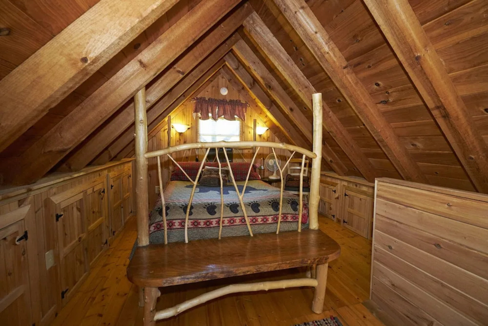 Creekwalk Inn and Cabins