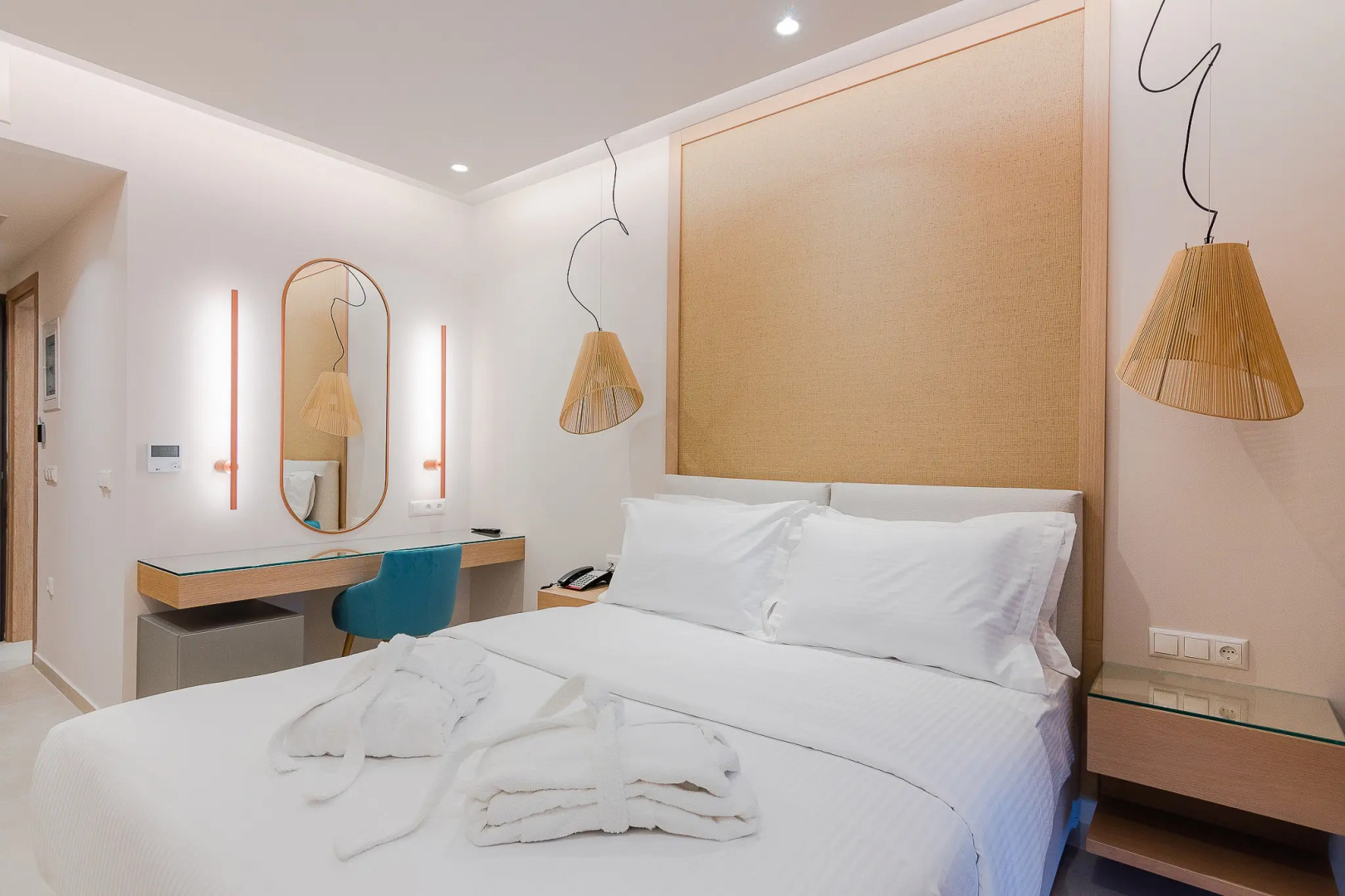 Colonides Beach Hotel