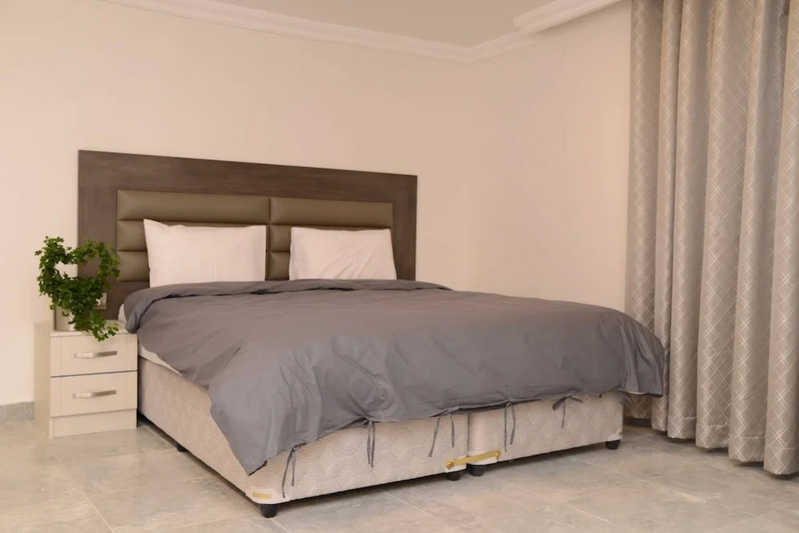 Hotel Kawther International