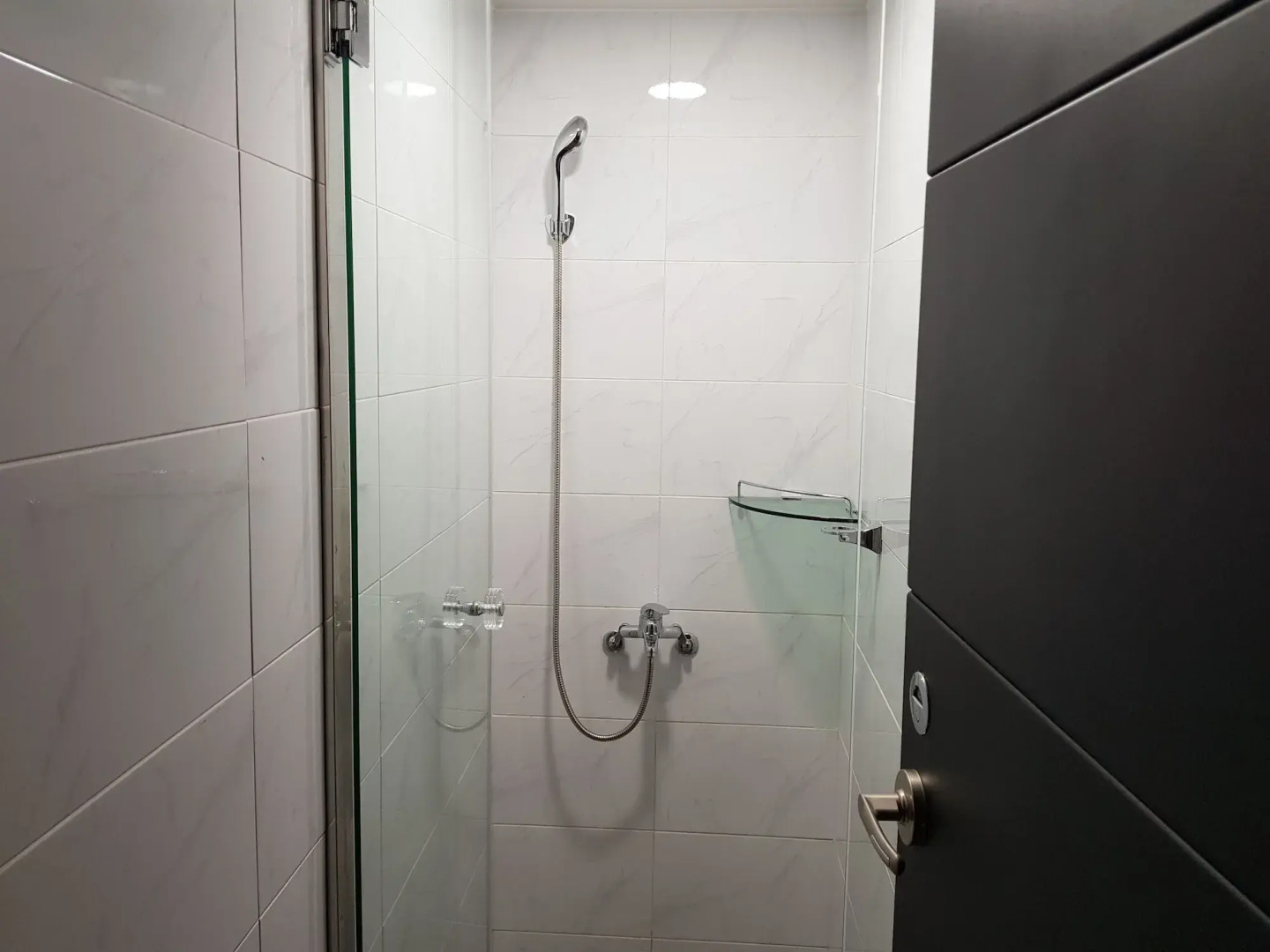 Inno Guesthouse & Bar Hongdae - Hostel