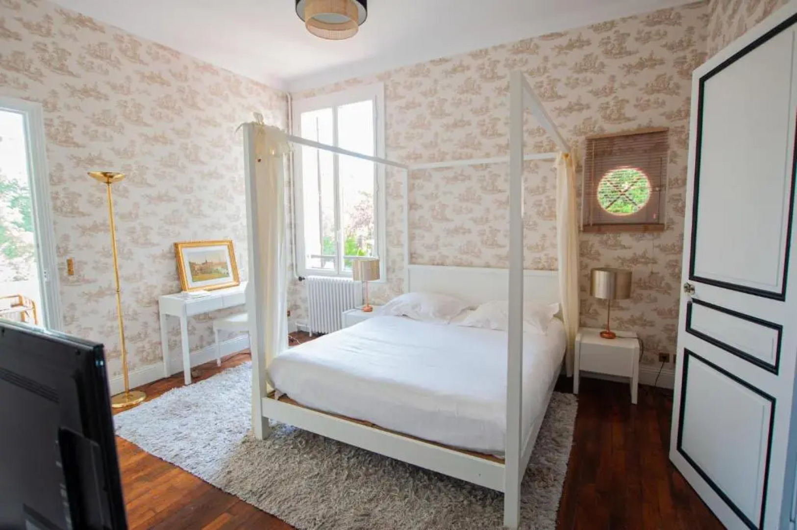 Villa avec vue et piscine à moins d'1h de Paris