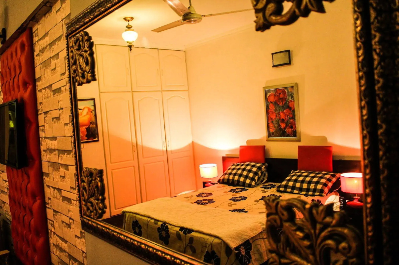 Lahore Guest House