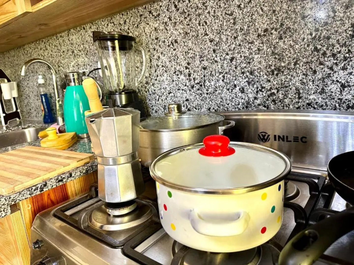 A-4 apartamento cerca de ríos y montañas vista espectáculos con piscina diferente área social bqb