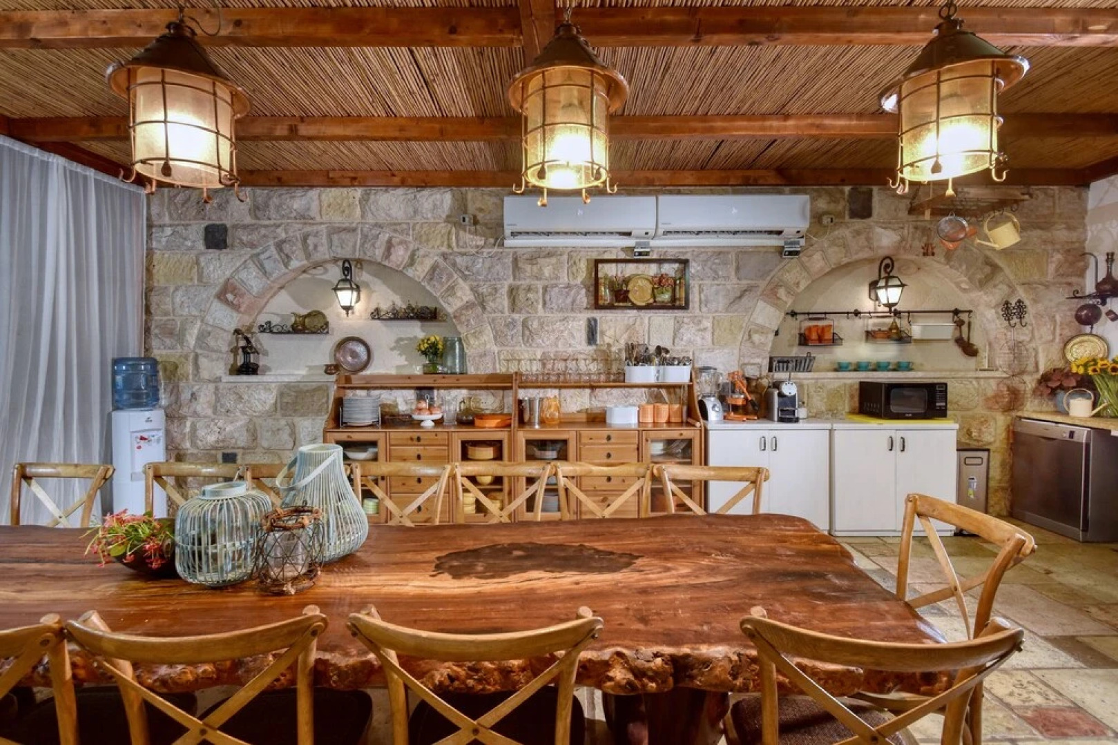 Accommodation Units The Mansion Had Nes