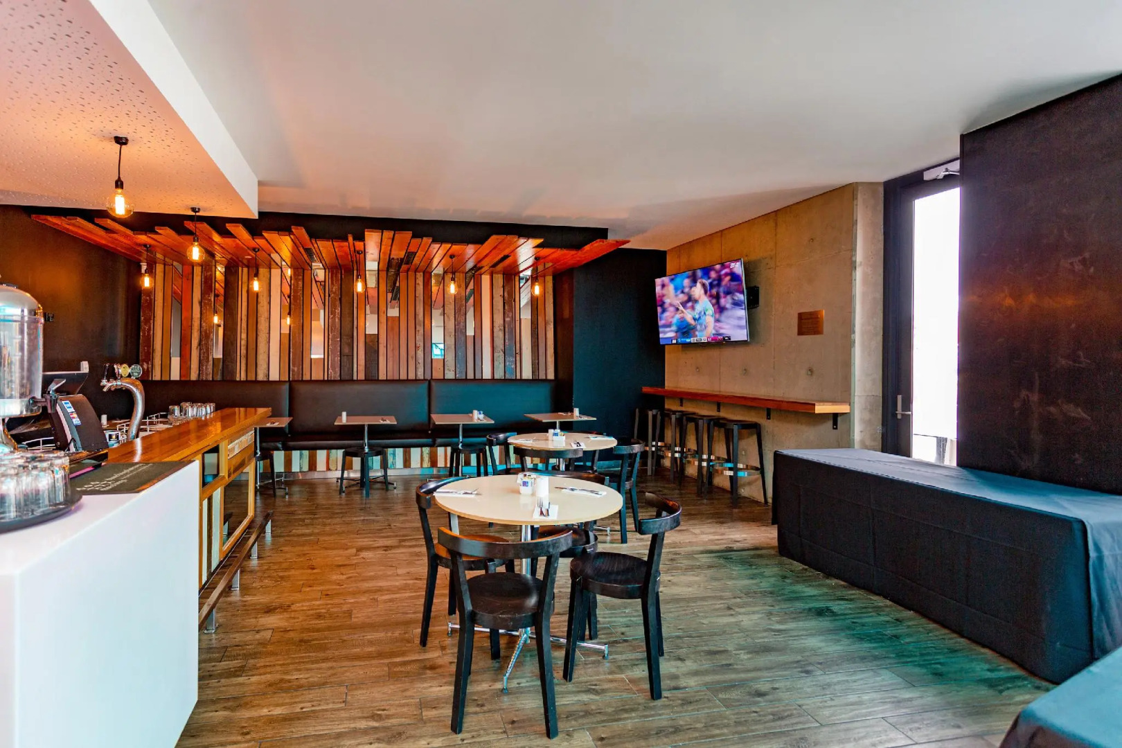 BreakFree on Cashel Christchurch