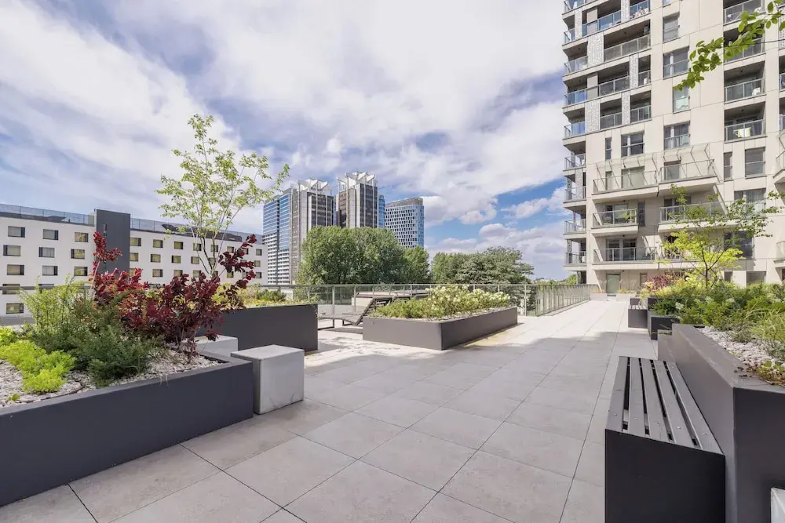 Modern Apartment by Renters