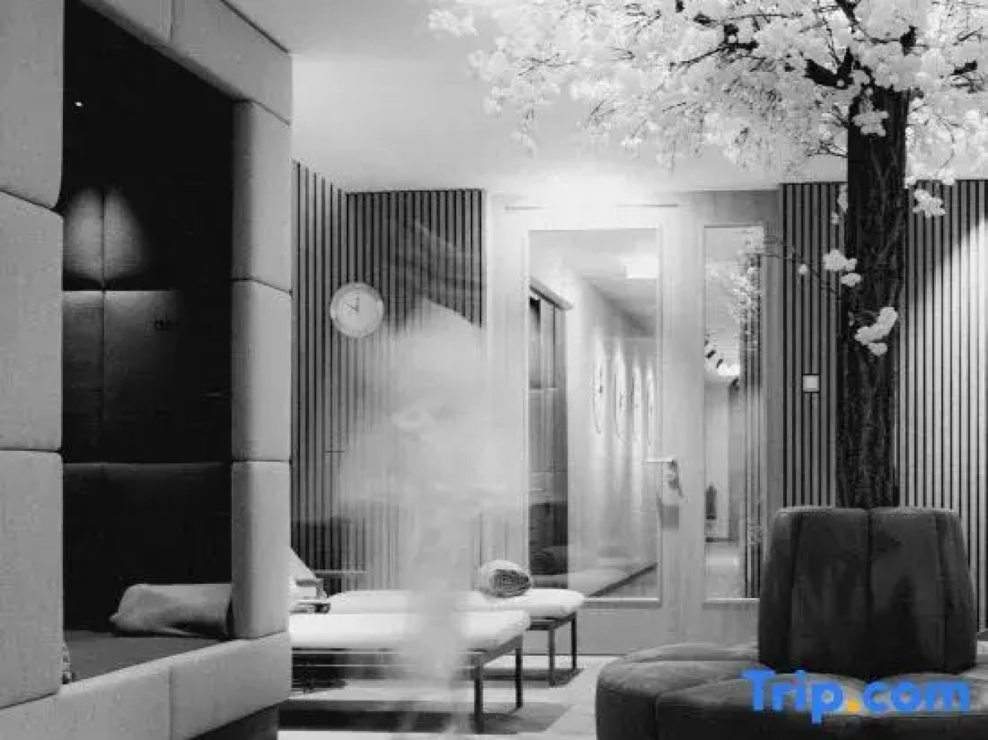 zumOXN Hotel & Restaurant