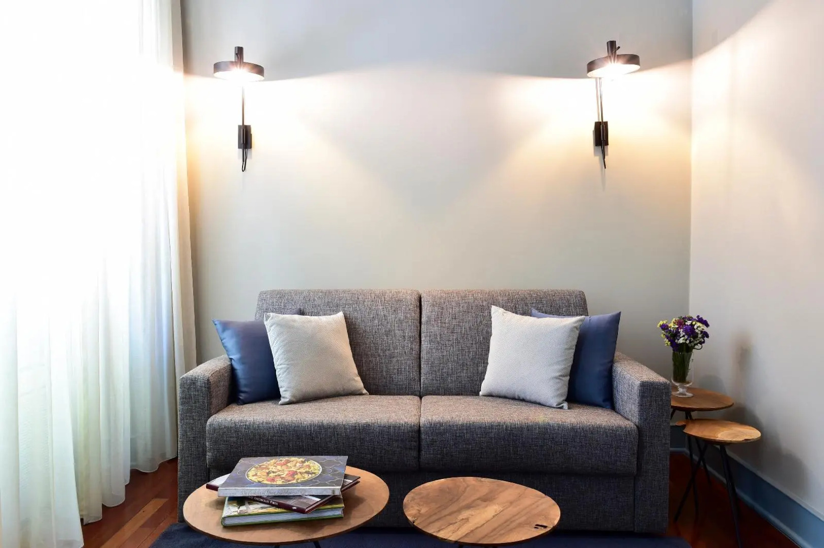 Central Suites & Apartments