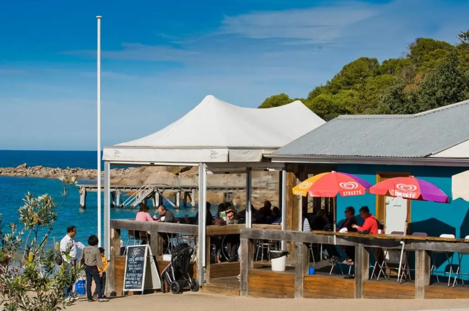 All Seasons Port Elliot Holiday House