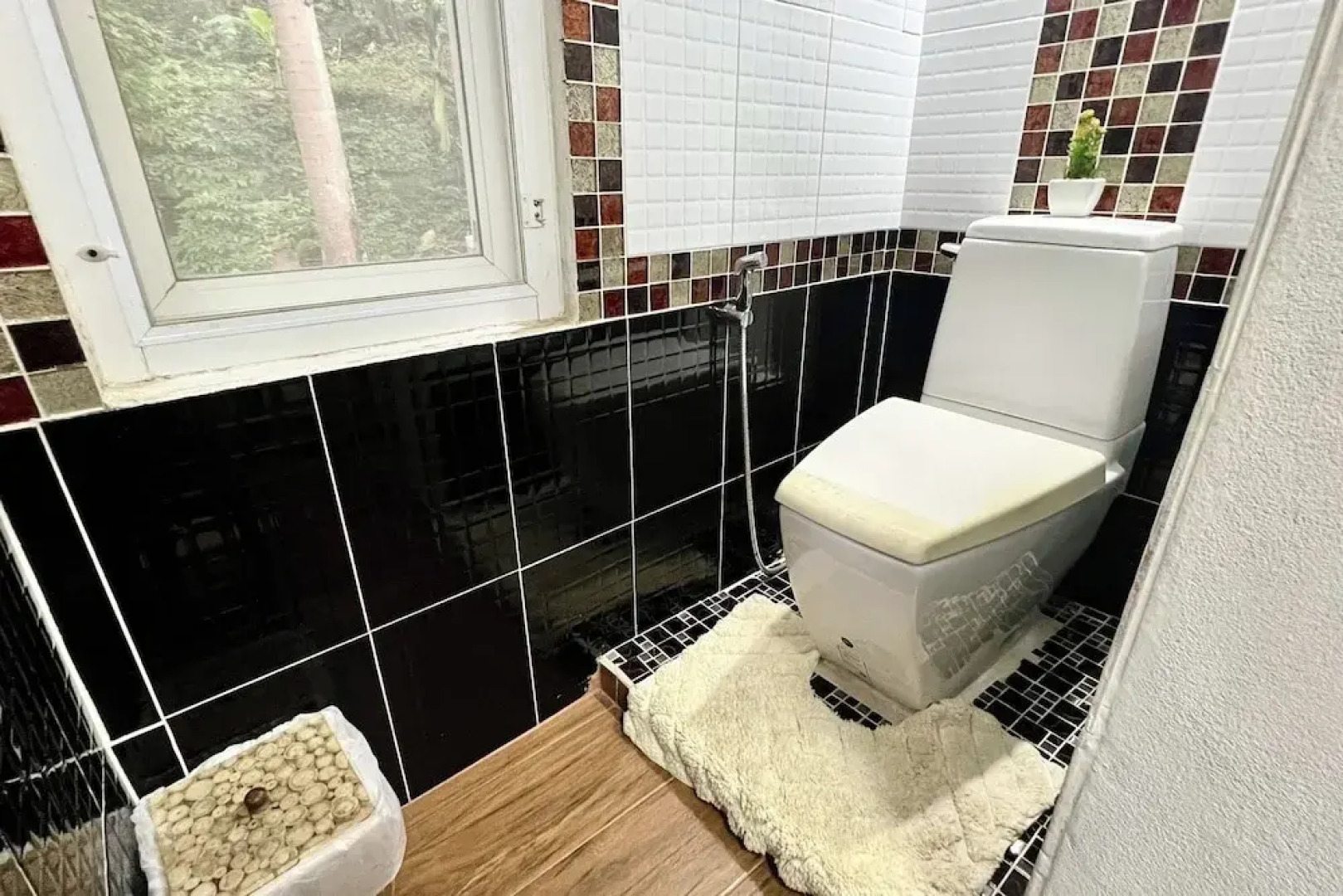 The Cascade - Mae Taeng Waterfall Bungalows