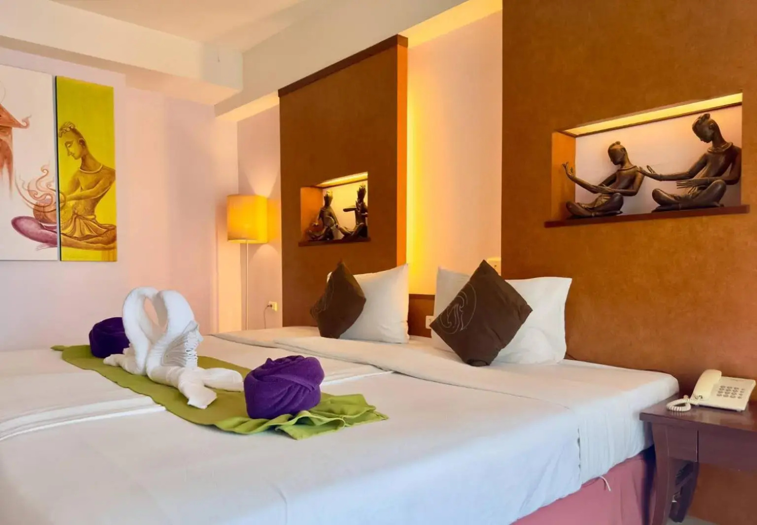 Royale Chulan The Curve