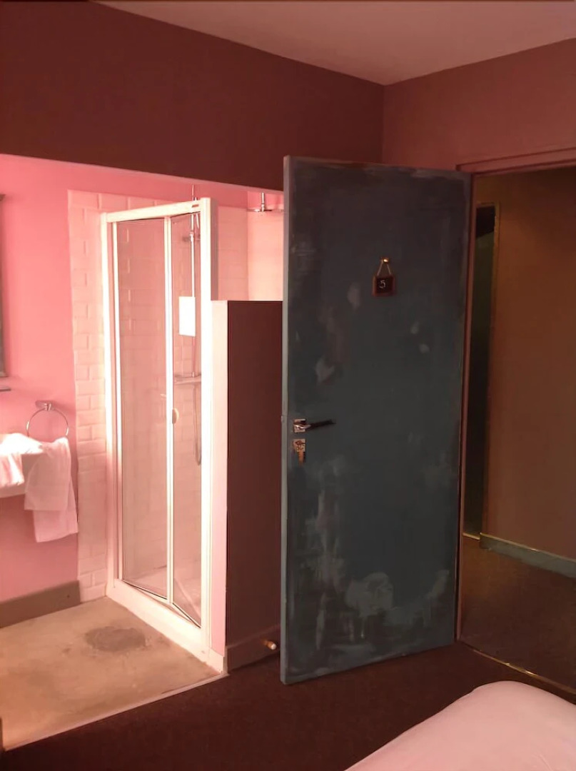 Hôtel Restaurant Jour & Nuit