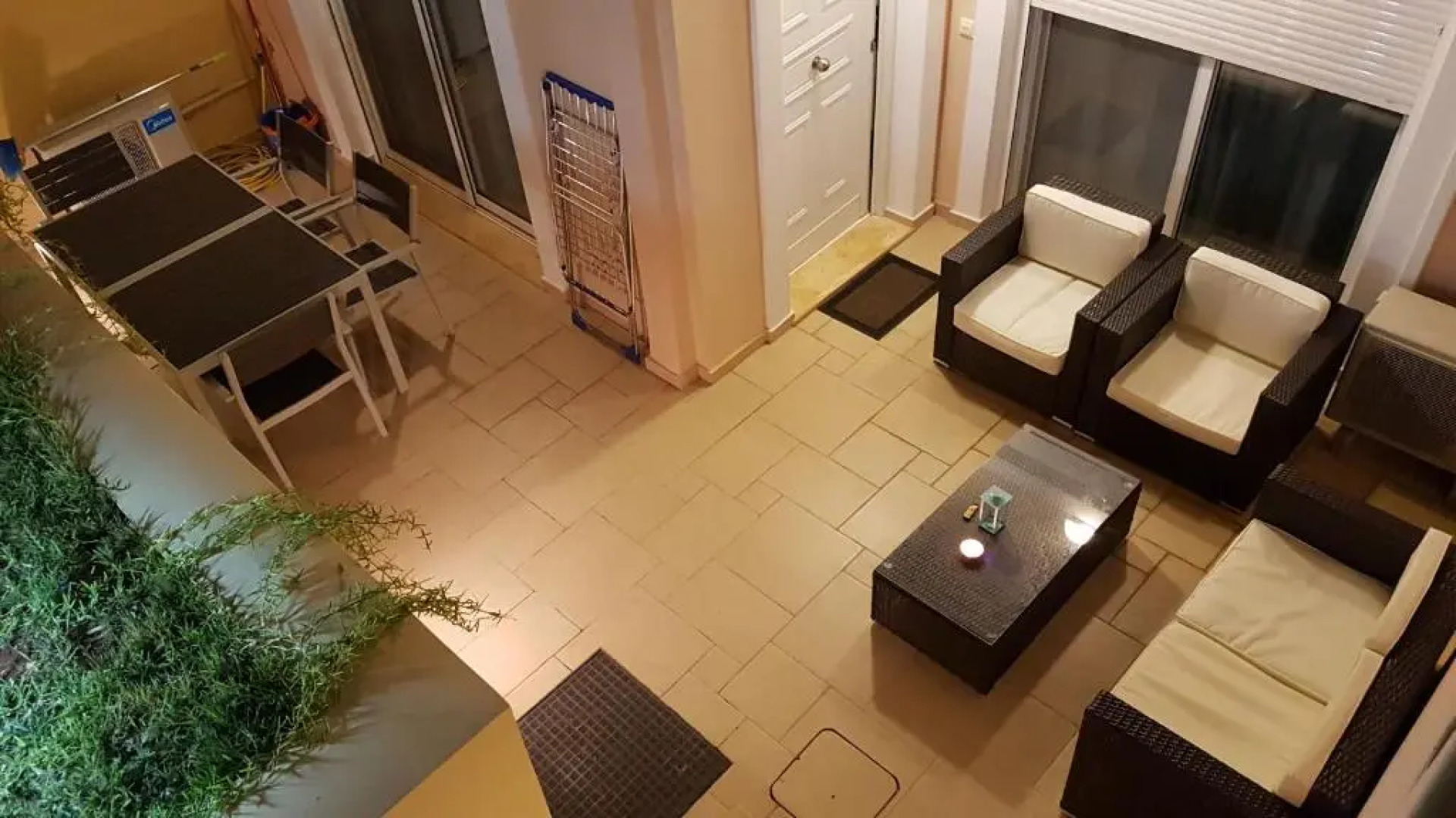 Apartment Lilly, brand new apartment with communal pool, 10 meters from sea