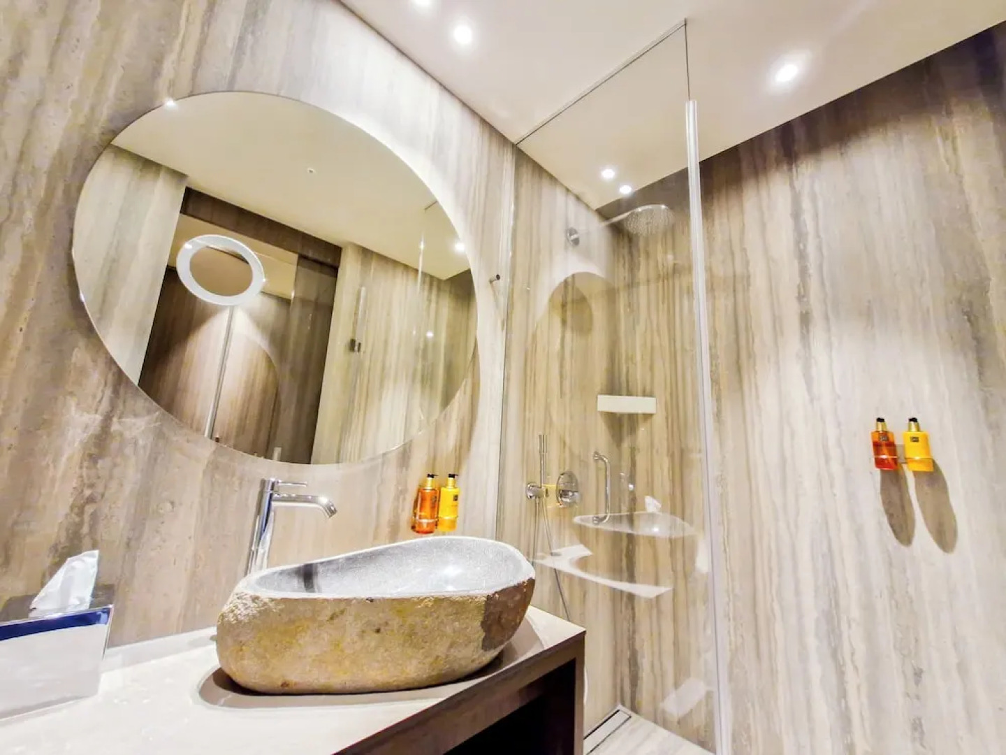 Hotel GLAR Conference & SPA