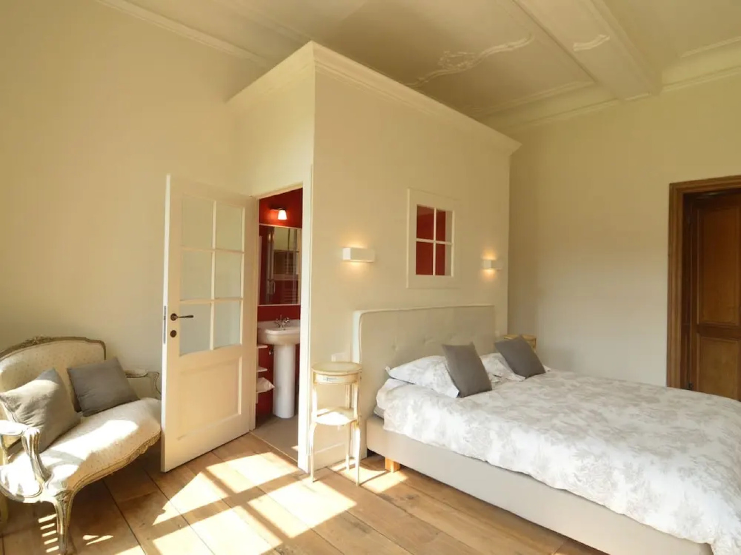 Marchin Castle With Sauna