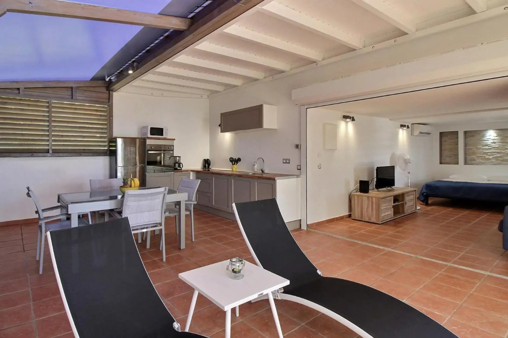 Appartement THOMANA , jacuzzi privé, plage à 200 m